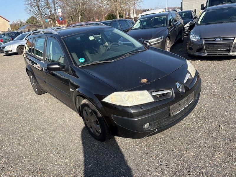 Gebraucht Renault Mégane III 106 PS (77 kW) 2008 Schwarz Limousine