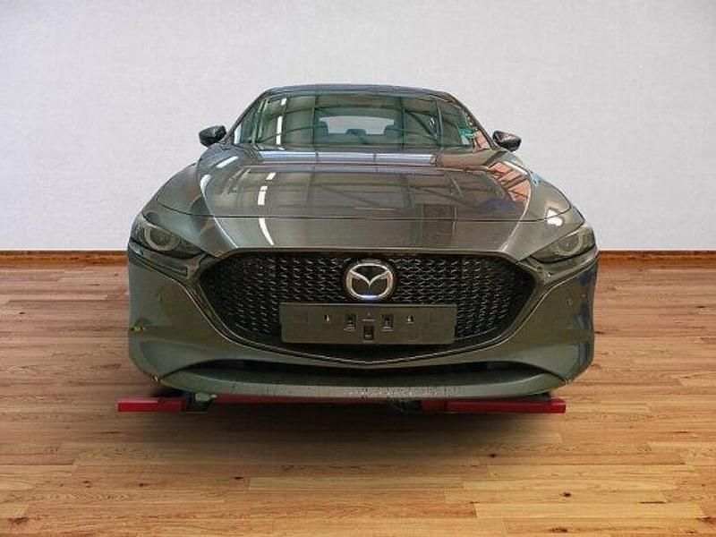 Gebraucht Mazda 3 Exclusive-Line 140 PS (102 kW) 2025 Machine gray (metallic) Limousine