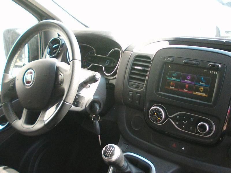 Gebraucht Fiat Talento 120 PS (88 kW) 2021 Schwarz Van / Kleinbus