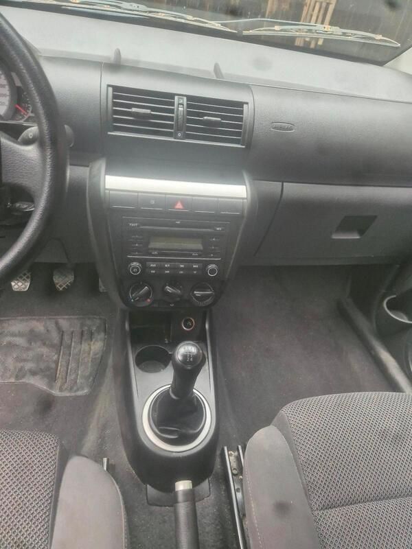 Schwarz Gebraucht 2009 VW Fox Kleinwagen | 699 € (Superpreis) - Bild 1/4