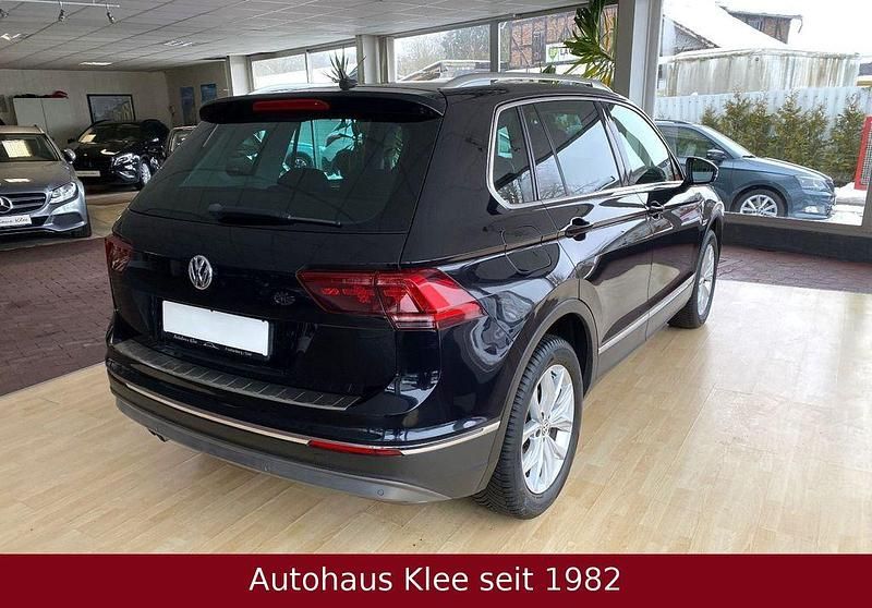 Gebraucht VW Tiguan Highline 150 PS (110 kW) 2017 Schwarz SUV