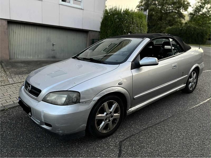 Grau Gebraucht 2002 Opel Astra Cabriolet Cabrio | 500 € (Superpreis) - Bild 1/4