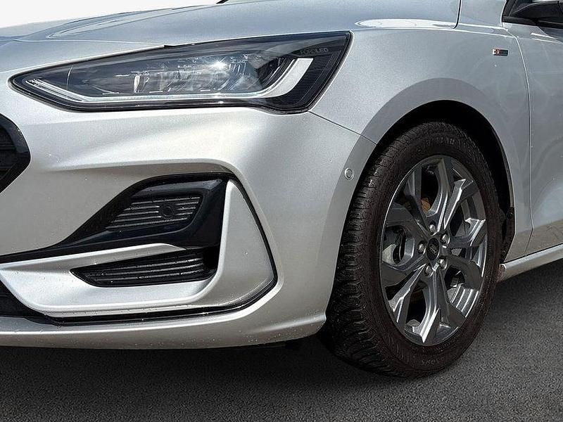 Gebraucht Ford Focus ST-Line X 125 PS (91 kW) 2023 Silber Kombi