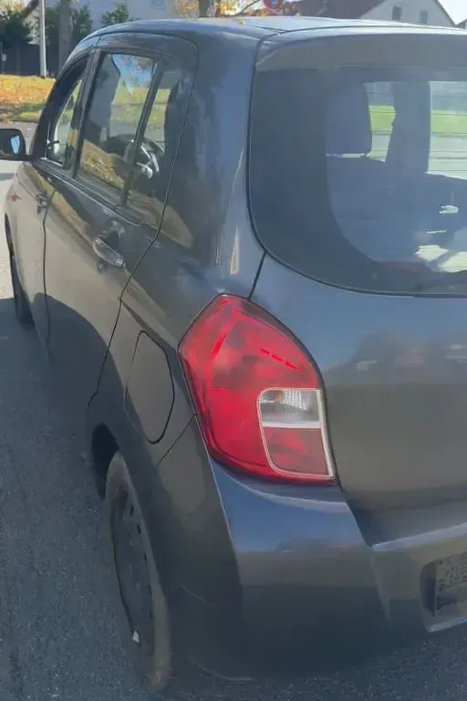 Gebraucht Suzuki Celerio 68 PS (50 kW) 2017 Grau Kleinwagen