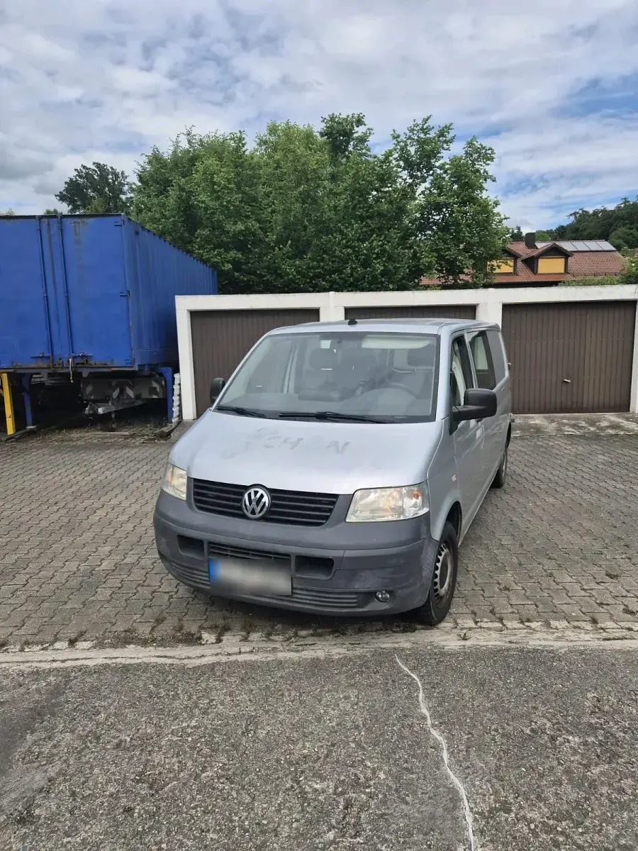 Gebraucht VW Transporter 174 PS (127 kW) 2008 Silber Van