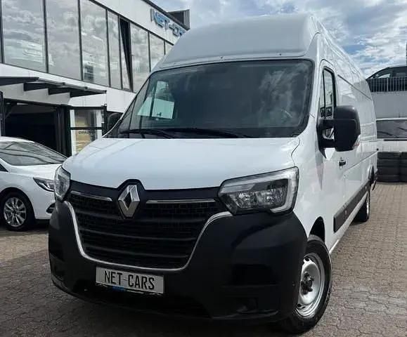 Second-hand Renault Master 145 CP (106 kW) 2021 Alb Monovolum