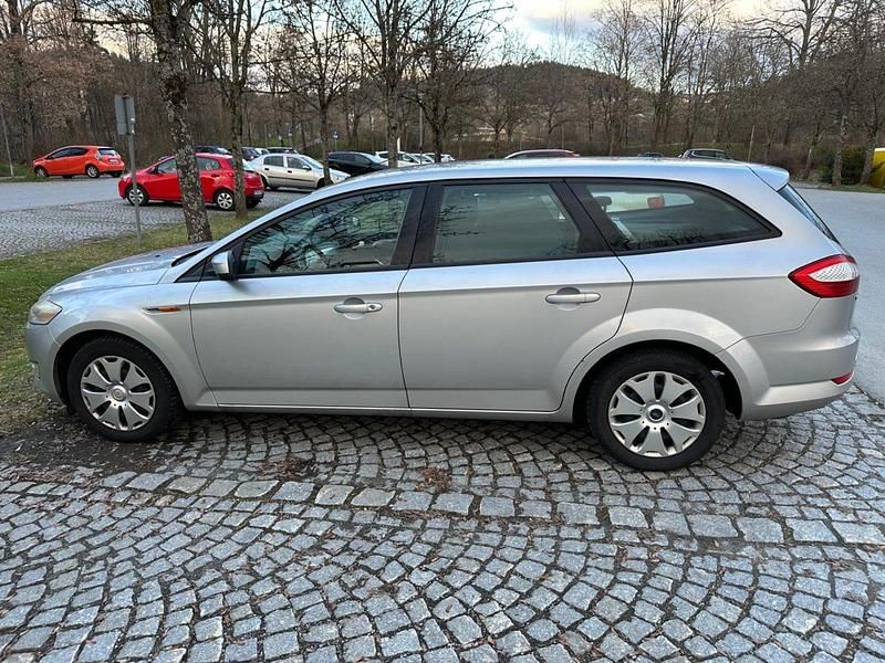 Gebraucht Ford Mondeo 140 PS (102 kW) 2007 Kleinwagen