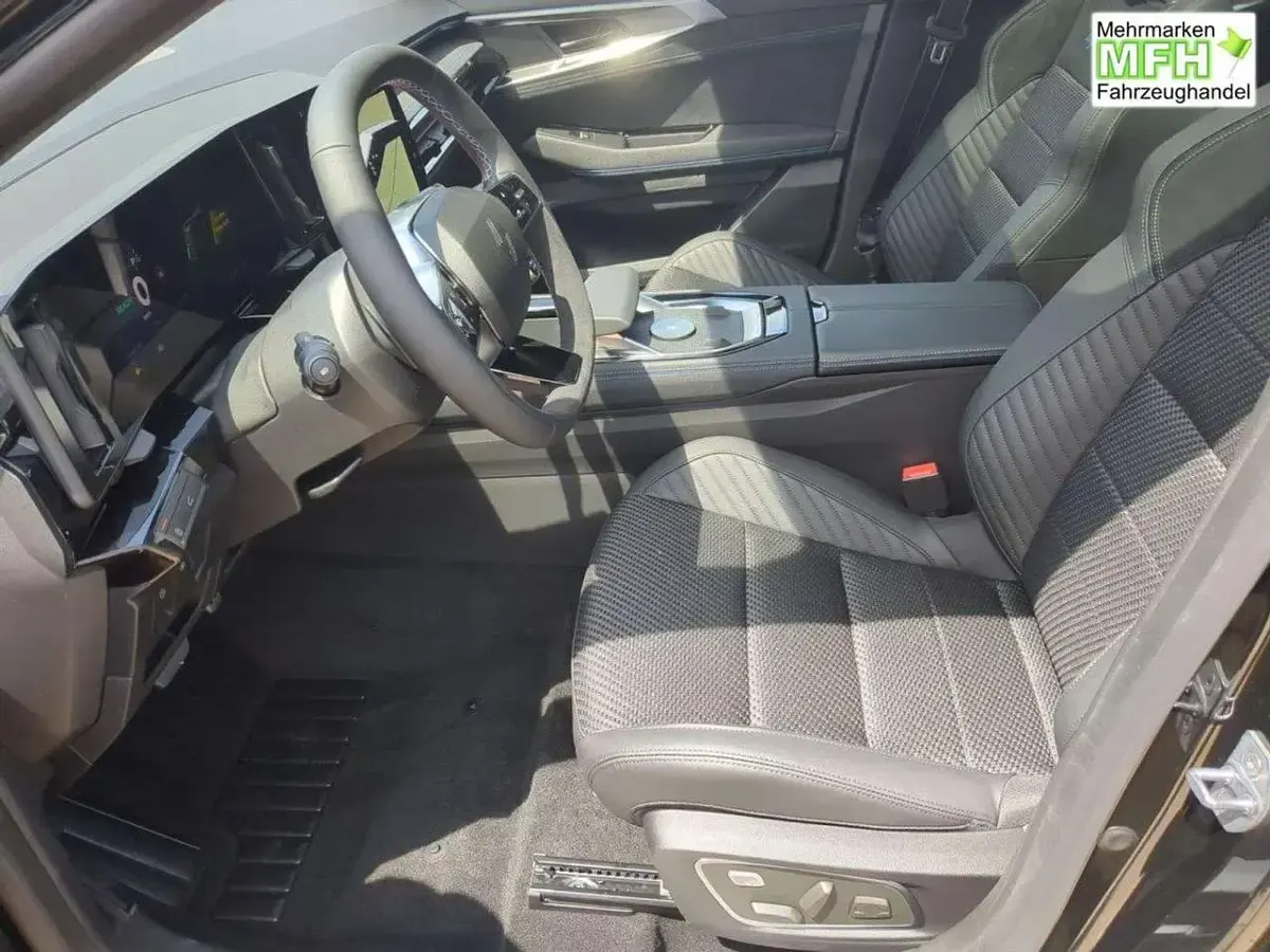 Neu Renault Austral Esprit Alpine 200 PS (147 kW) 2026 Blackpearlschwarz SUV
