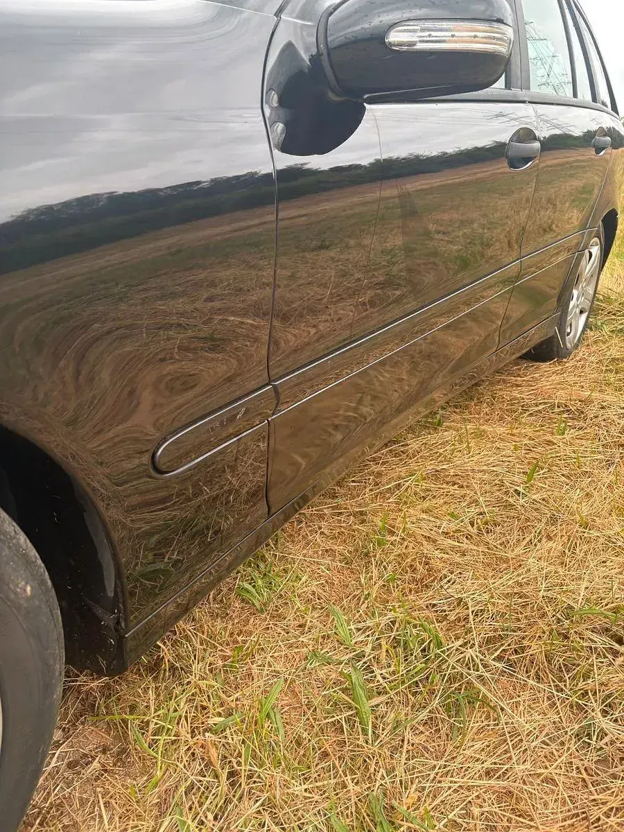Gebraucht Mercedes C180 Classic 143 PS (105 kW) 2004 Schwarz Kombi