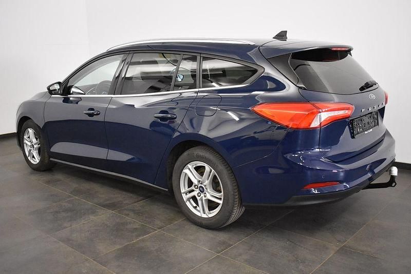 Gebraucht Ford Focus Cool & Connect 150 PS (110 kW) 2020 Blau Limousine