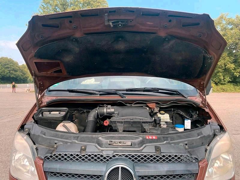 Używany Mercedes Sprinter 130 KM (95 kW) 2011 Brązowy