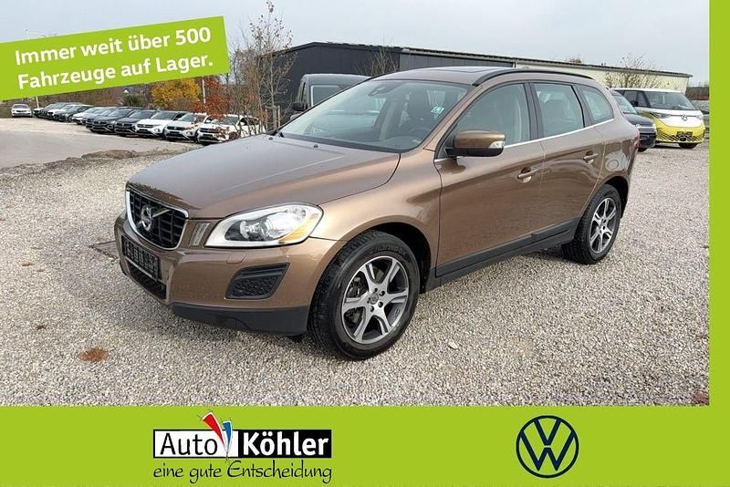 Braun Gebraucht 2012 Volvo XC60 Momentum SUV | 9.200 € (Guter Preis) - Bild 1/3