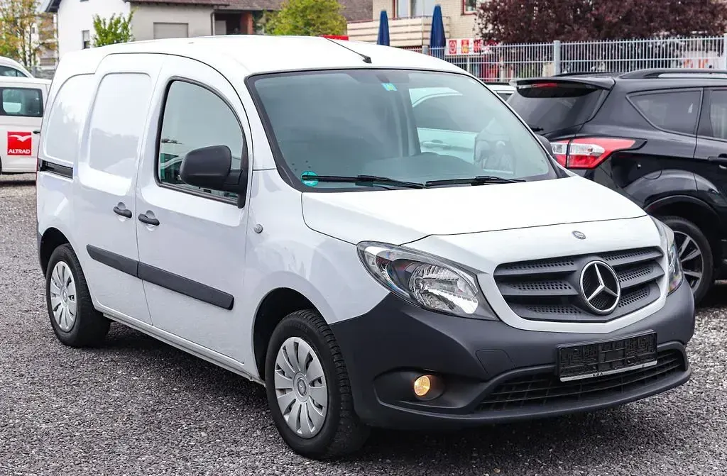 Gebraucht Mercedes Citan 108 75 PS (55 kW) 2019 Weiß Van / Kleinbus