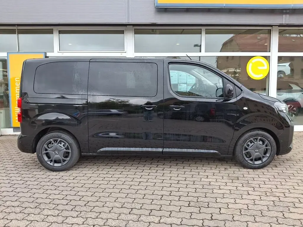 Gebraucht Opel Zafira Life Edition 179 PS (131 kW) 2026 Schwarz Van / Kleinbus
