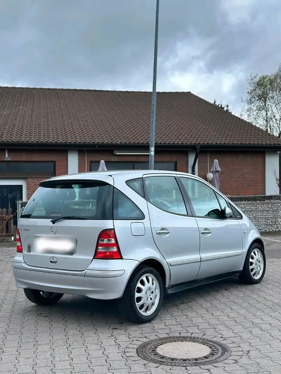 Gebraucht Mercedes A140 2002 Silber Kleinwagen