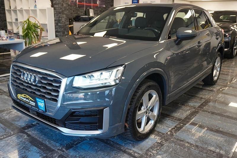 Gebraucht Audi Q2 S-Line 116 PS (85 kW) 2019 Grau SUV