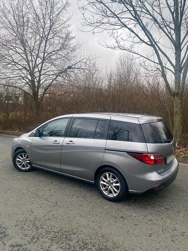 Gebraucht Mazda 5 115 PS (84 kW) 2011 Grau Van / Kleinbus