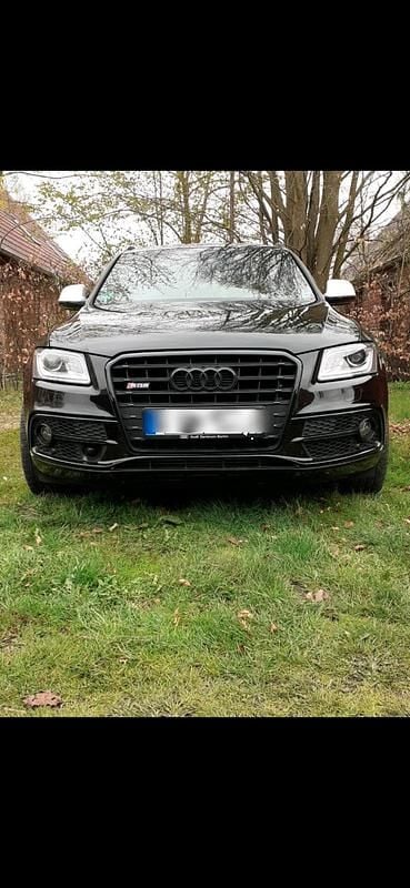 Schwarz Gebraucht 2017 Audi SQ5 Black Edition SUV | 26.900 € (Guter Preis) - Bild 1/4