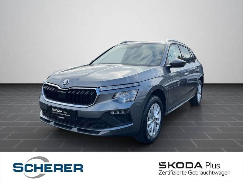 Graphitegrau metallic Gebraucht 2024 Skoda Kamiq Selection SUV | 21.680 € (Fairer Preis) - Bild 1/4