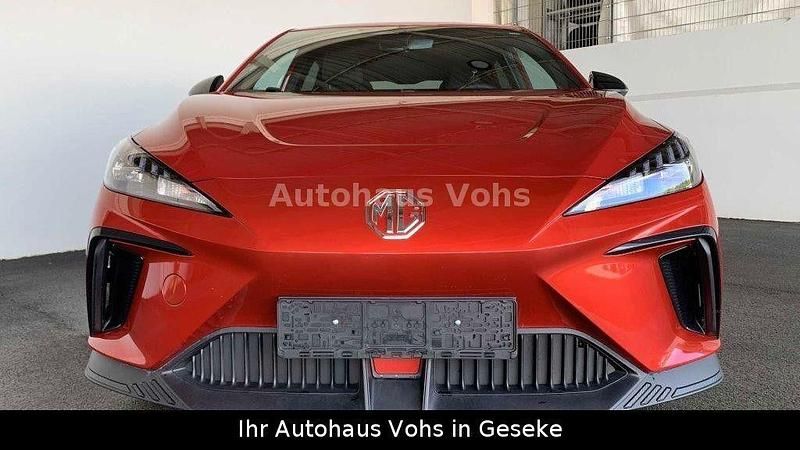 Gebraucht MG MG4 EV 150 kW (204 PS) 2023 Rot Kleinwagen