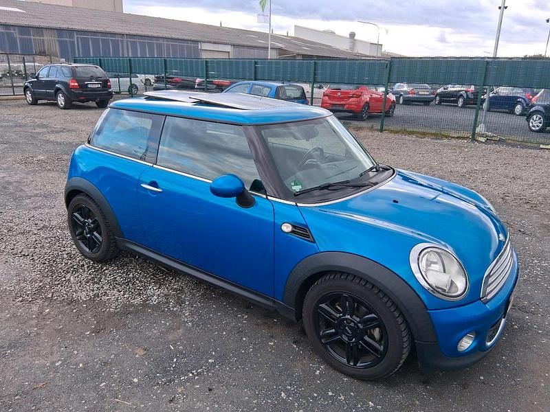 Gebraucht Mini Cooper 98 PS (72 kW) 2011 Blau Kleinwagen