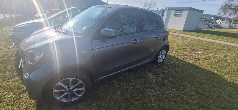 Gebraucht Smart ForFour 71 PS (52 kW) 2017 Grau Kleinwagen