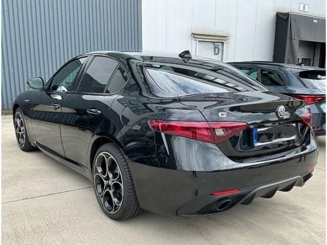 Gebraucht Alfa Romeo Giulia Veloce 280 PS (205 kW) 2022 Nero vulcano, metallic) (schwarz Limousine