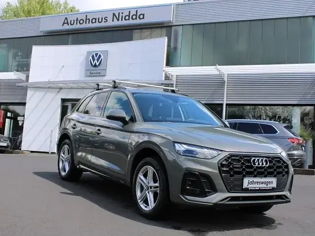 Gebraucht Audi Q5 S-Line 204 PS (150 kW) 2024 Grau SUV