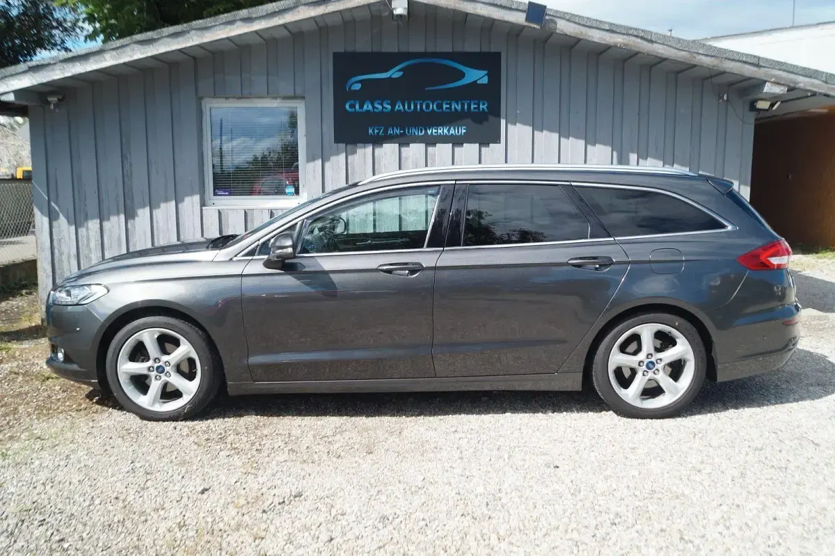 Gebraucht Ford Mondeo Titanium 165 PS (121 kW) 2018 Magnetic Kombi