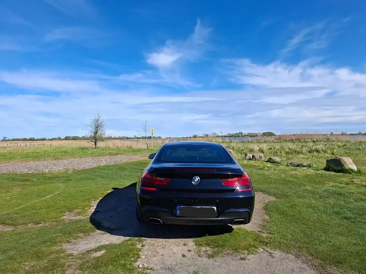 Gebraucht BMW 650 408 PS (300 kW) 2011 Schwarz Coupé
