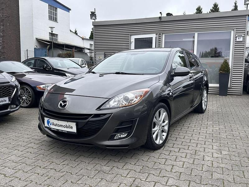 Grau Gebraucht 2010 Mazda 3 Exclusive-Line Limousine | 4.980 € (Teuer) - Bild 1/4
