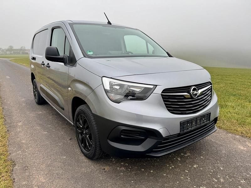 Gebraucht Opel Combo 131 PS (96 kW) 2022 Grau Van / Kleinbus