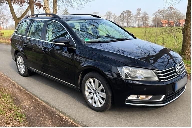 Gebraucht VW Passat Comfortline 140 PS (102 kW) 2013 Schwarz Kombi