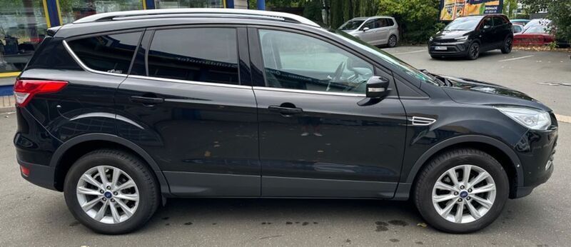 Gebraucht Ford Kuga Titanium 179 PS (131 kW) 2014 Schwarz SUV