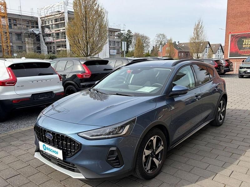 Gebraucht Ford Focus Active 155 PS (114 kW) 2024 Blau Limousine