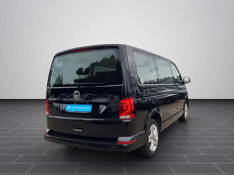 Gebraucht VW Multivan Comfortline 199 PS (146 kW) 2021 Deep black perleffekt (metallic) Van
