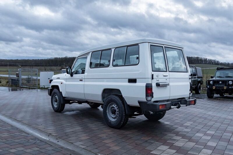 Gebraucht Toyota Land Cruiser 272 PS (200 kW) 2022 SUV