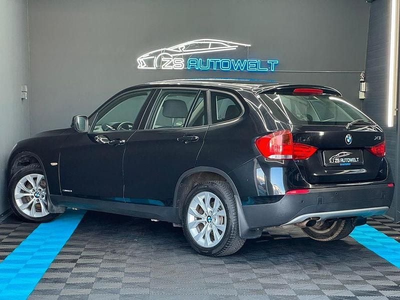 Gebraucht BMW X1 150 PS (110 kW) 2011 Schwarz SUV