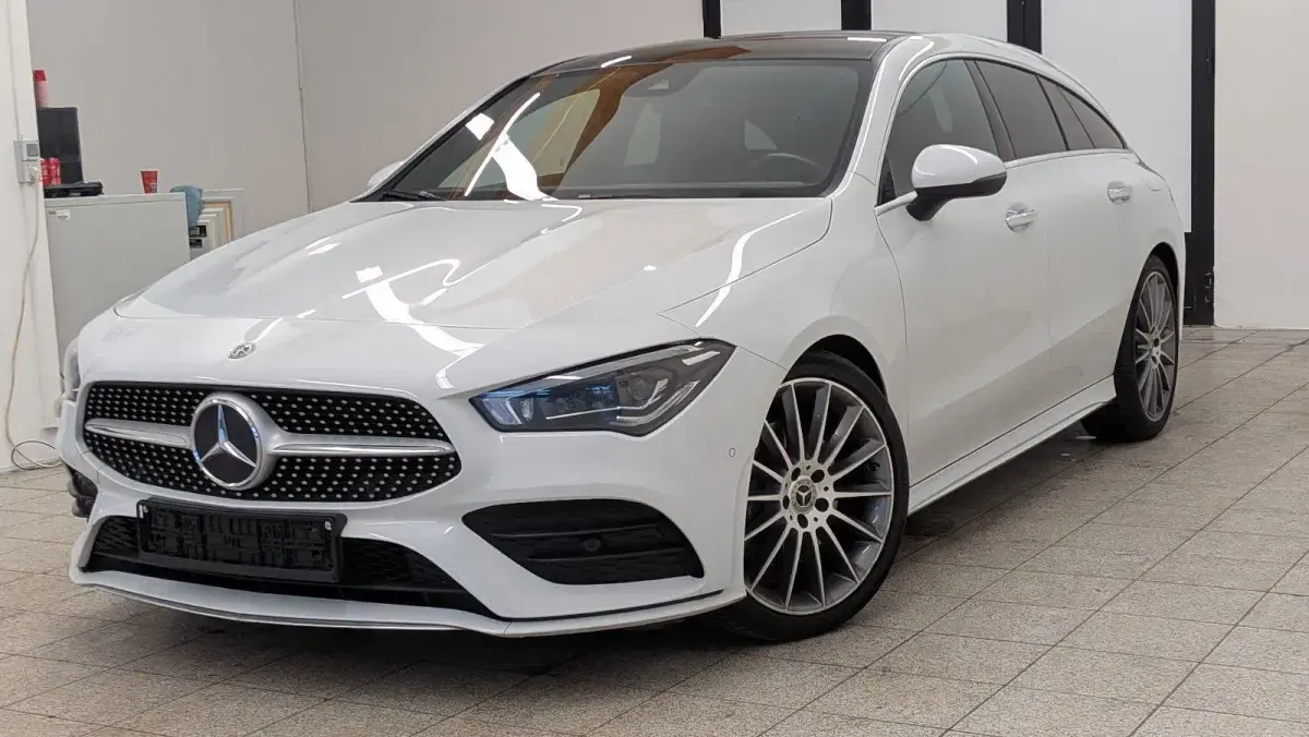 Gebraucht Mercedes CLA220 Premium Plus 190 PS (139 kW) 2021 Weiß Limousine