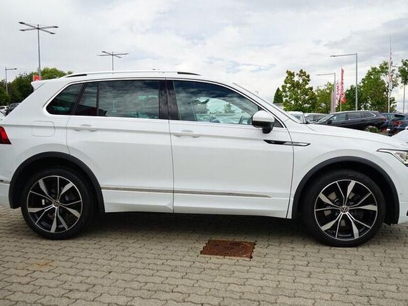 Gebraucht VW Tiguan R-line 200 PS (147 kW) 2020 Pure white SUV