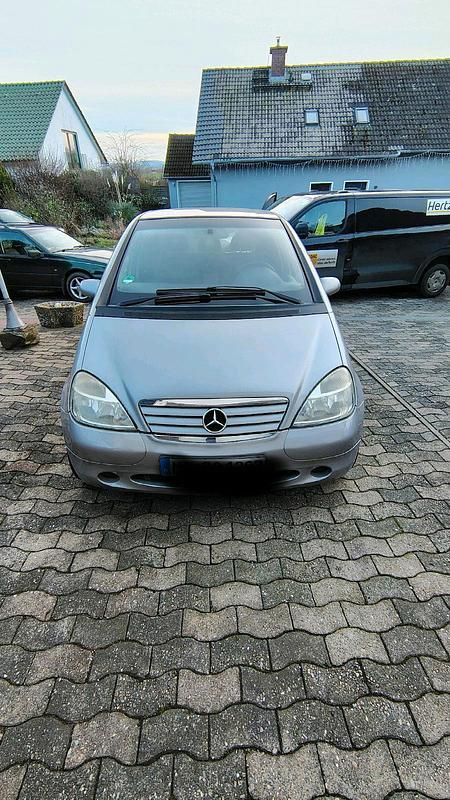Gebraucht Mercedes A190 Elegance 125 PS (91 kW) 2000 Silber Kleinwagen