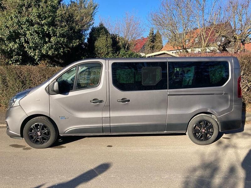Gebraucht Fiat Talento 145 PS (106 kW) 2017 Grau Van / Kleinbus