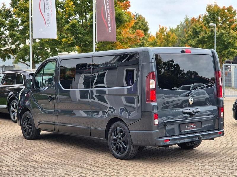 Second-hand Renault Trafic 145 CP (106 kW) 2019 Gri Monovolum