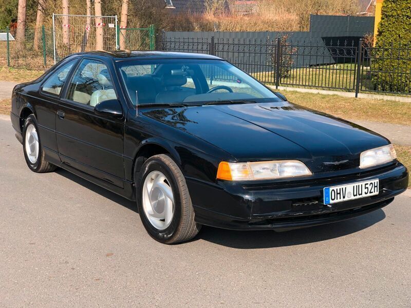 Second-hand Ford Thunderbird 209 CP (153 kW) 1990 Negru Coupe