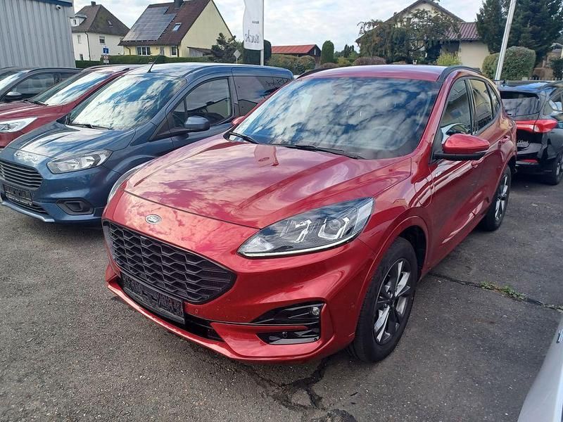 Rot Gebraucht 2022 Ford Kuga ST-Line SUV | 26.990 € (Fairer Preis) - Bild 1/4
