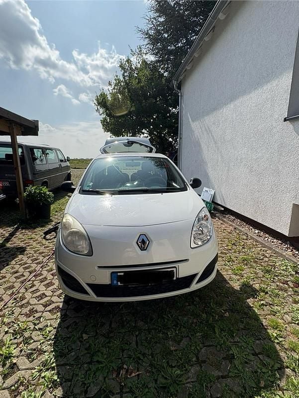 Weiß Gebraucht 2008 Renault Twingo Kleinwagen | 2.400 € - Bild 1/4