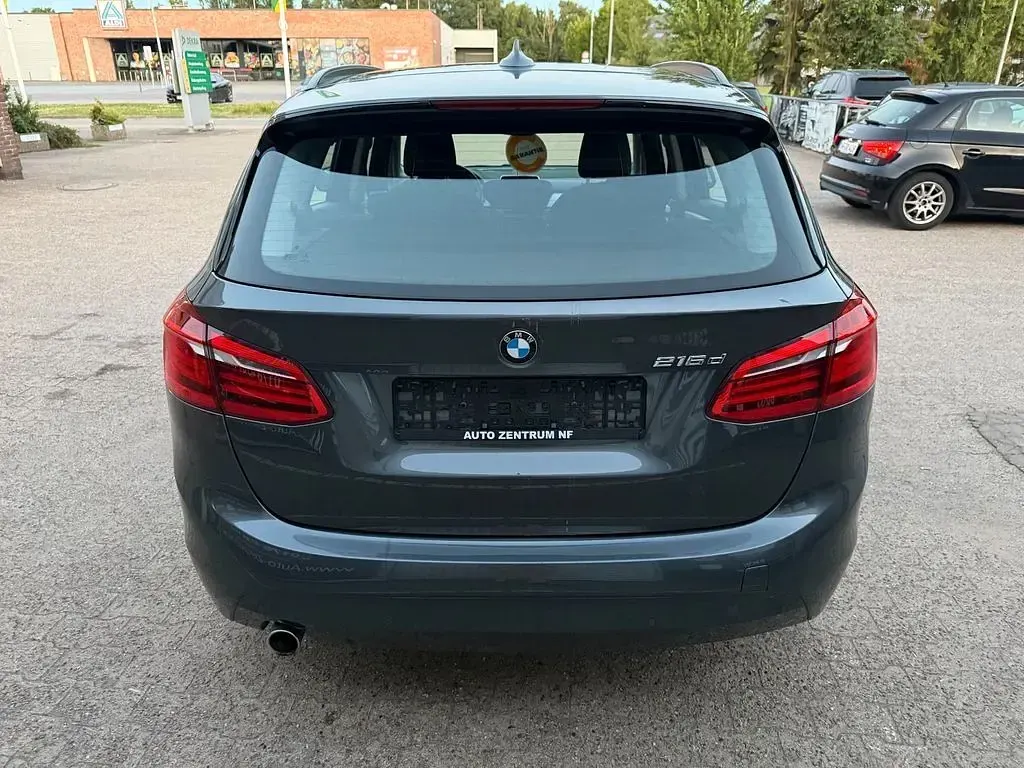 Gebraucht BMW 216 Active Tourer Advantage 116 PS (85 kW) 2018 Grau Van / Kleinbus