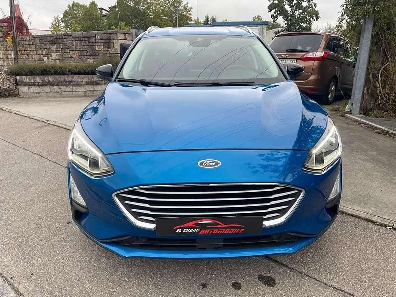 Gebraucht Ford Focus Cool & Connect 150 PS (110 kW) 2019 Blau Kombi