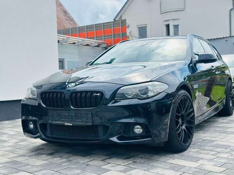 Carbonschwarz metallic Gebraucht 2014 BMW 530 M Sport Kombi | 12.700 € (Guter Preis) - Bild 1/4