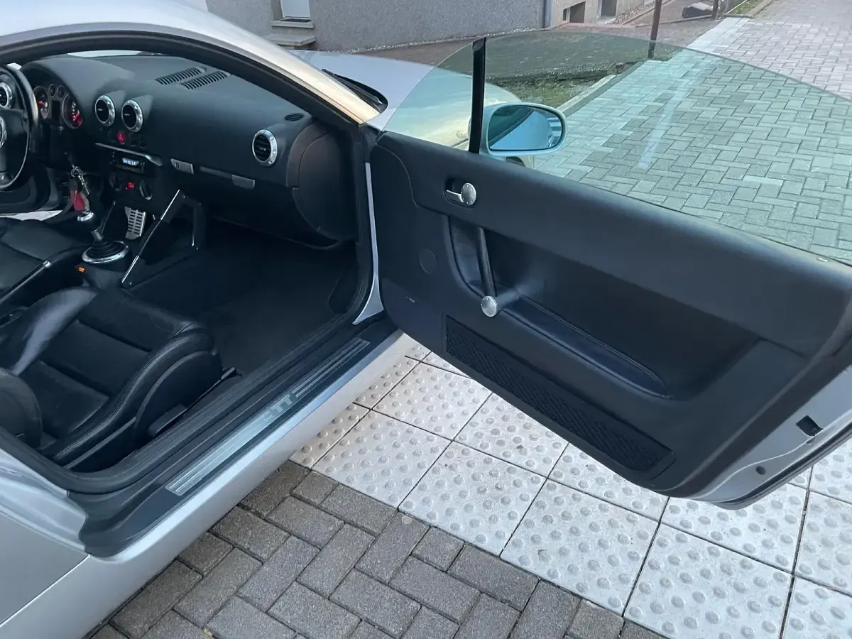 Gebraucht Audi TT 179 PS (131 kW) 1999 Silber Coupé